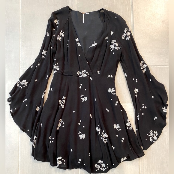 Free People Dress - Picture 2 of 5